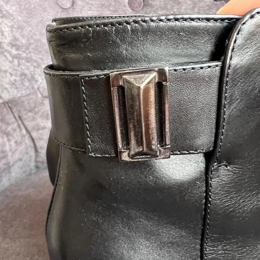 Aquatalia Daniella Black leather Ankle Boots – Size 9